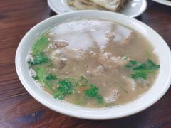 羊杂碎汤-清真永恒华威肉饼(潘家园店)
