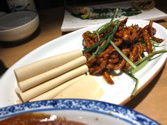 京酱肉丝-华馨园北京烤鸭