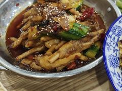 -江城燕子大排档(江汉路步行街店)