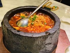 石锅酥米麻婆豆腐-雀蓝川菜(星悦汇店)