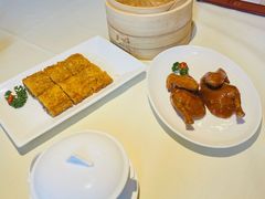 烤乳鸽-利苑酒家(华熙国际店)