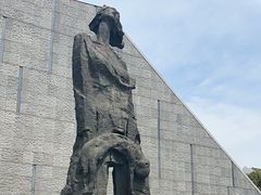 -侵华日军南京大屠杀遇难同胞纪念馆-停车场