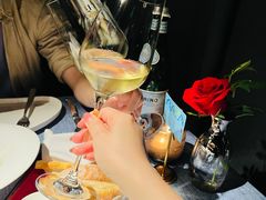 -弦月窗LUNETTE BY AMANDA(复兴路店)