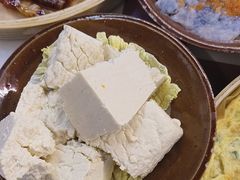 -赵美丽·重庆社区火锅·直营店(火车东站·中豪国际店)