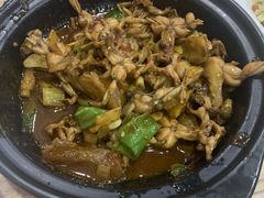 -江城燕子大排档(江汉路步行街店)