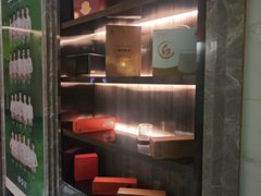 -新盈光·云会所(百丈东路店)