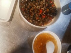 -龙巢盱眙龙虾·牛蛙·烧烤宵夜(八卦岭店)