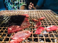 黑牛六拼-明洞阿姨·韩式酱蟹烤肉·创意料理(三元桥店)