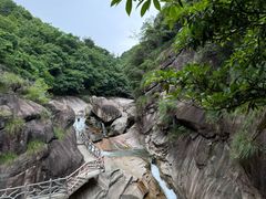 -鄣山大峡谷