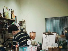 -白熊咖啡(闽江大道店)