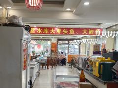 -老码头黑皮肘子锅包肉熏酱水饺(文政街店)