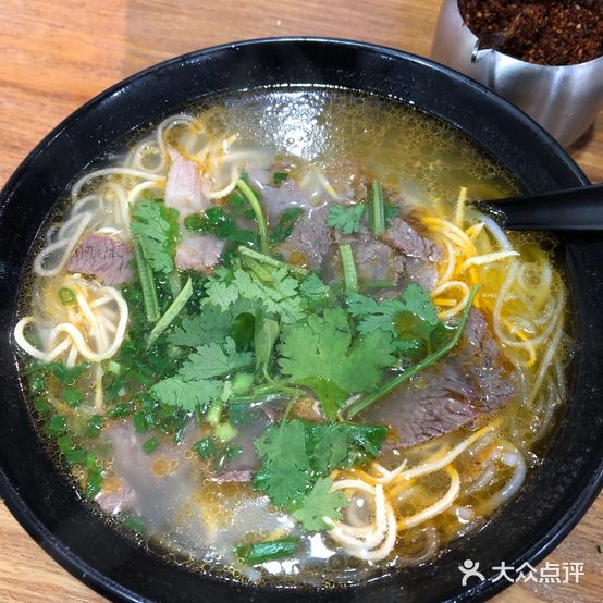 淮南陈利军牛肉汤馆(迈皋桥店)