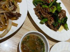 -滋味满屋美食坊(上海街店)