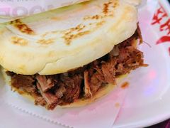 腊汁肉夹馍-秦镇史玉林凉皮(翡丽城店)