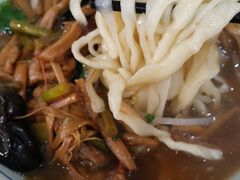 -赵氏牛肉罩火烧