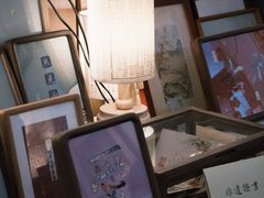 -邊城書店