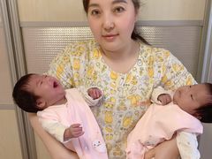 -爱的果实月嫂育婴师(世纪东方店)
