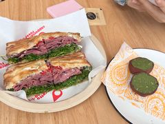 小红帽三明治-OUR Bakery(中海环宇荟店)