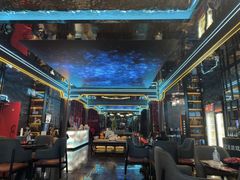 -屋有岛沉浸游戏旗舰店(中山公园店)
