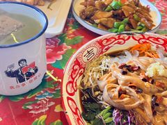 -闯关东东北农家菜(崂山石老人店)