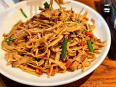 -唐师傅湘西名菜馆(武陵路店)
