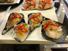 -虾弄弄海派小龙虾·牛羊蝎子火锅