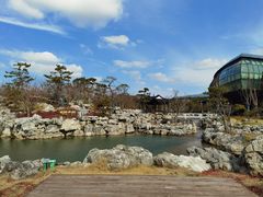 -上海滴水湖皇冠假日酒店