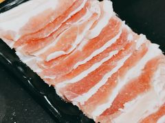 -果松木炭酸菜铜火锅·外婆参鸡汤