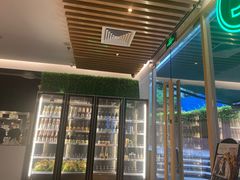 门面-龙治汉堡(中华城店)
