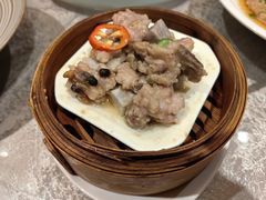 -广州中心皇冠假日酒店·百粤楼