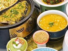 -阿瓦山寨·湘菜现炒·剁椒鱼头王(咸阳总店)
