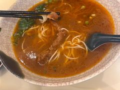 辣肉排骨面-泰康食品(南京东路店)