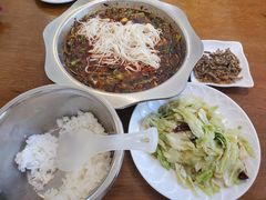 -乐山第一家临江鳝丝(茶坊路店)