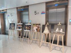 -乐派诗婚纱摄影