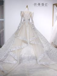 -欣薇婚纱(新源乐汇城店)