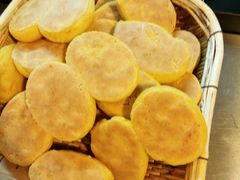 -靠山屯东北农家菜(八龙桥雅苑店)