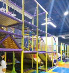 -蹦贝运动中心·蹦床·攀岩·闯关(龙岗店)