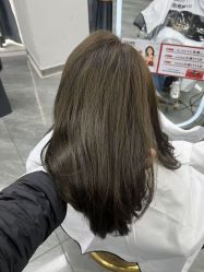 -iu潮牌·SALON