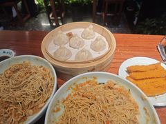 -裕兴记•蟹黄面馆(人民广场店)