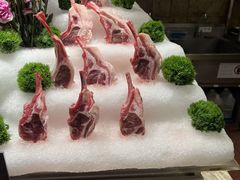 -雍容荟活帝王蟹活龙虾自助(苏宁旗舰店)