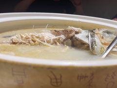 -香山湖渔家大院