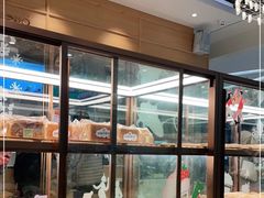 面包甜点陈列柜-奈雪的茶(东莞汇一城店)