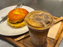 -Peet's 皮爷咖啡(海雅缤纷城店)
