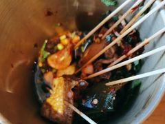 -包整·丝娃娃(一览甲秀楼风景店)