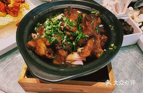 Braised Spare Ribs in Clay Pot