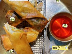 荠菜大春卷-沙胆彪炭炉牛杂煲(成都玉林店)
