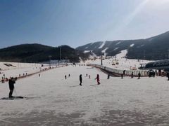 -中旅松花湖滑雪场