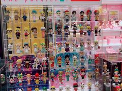 -泡泡玛特POPMART(杭州乐堤港店)