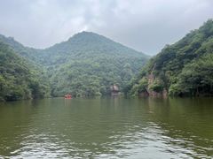 -龙潭大峡谷