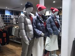 -优衣库(哈尔滨中央大街店)